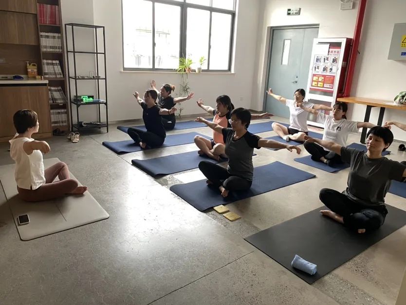 夏日炎炎， 中泰“瑜”你攜手同行